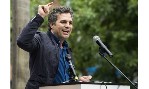 MARK RUFFALO: 'GELİN, BAĞIMSIZ FİLMLERDE OYNAYALIM'